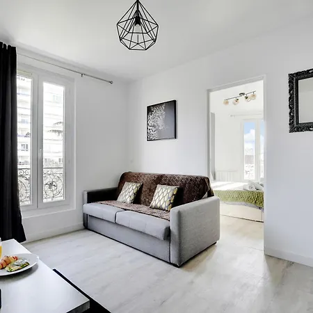 Appartement Suite 41 Aux Portes De Paris Aubervilliers Exterior photo